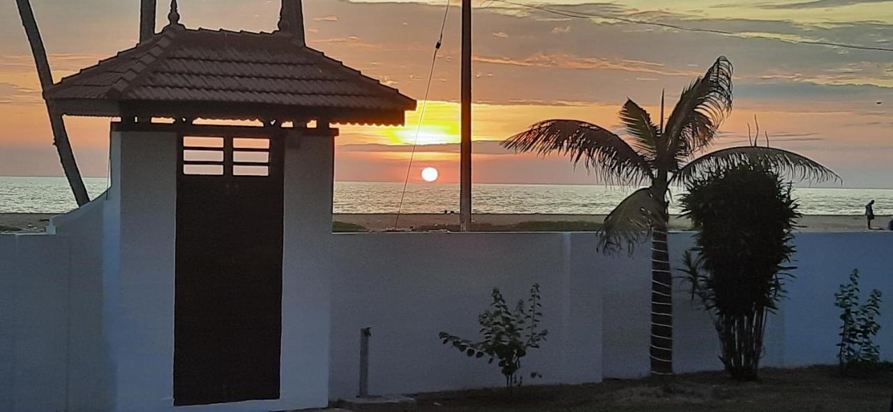 Poovar Sea View Rooms And Boating Family & Couple Only Exterior photo